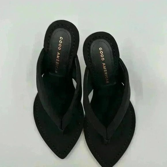 🆕 with box Good American neoprene black thong with clear wedge heels - Picture 7 of 12